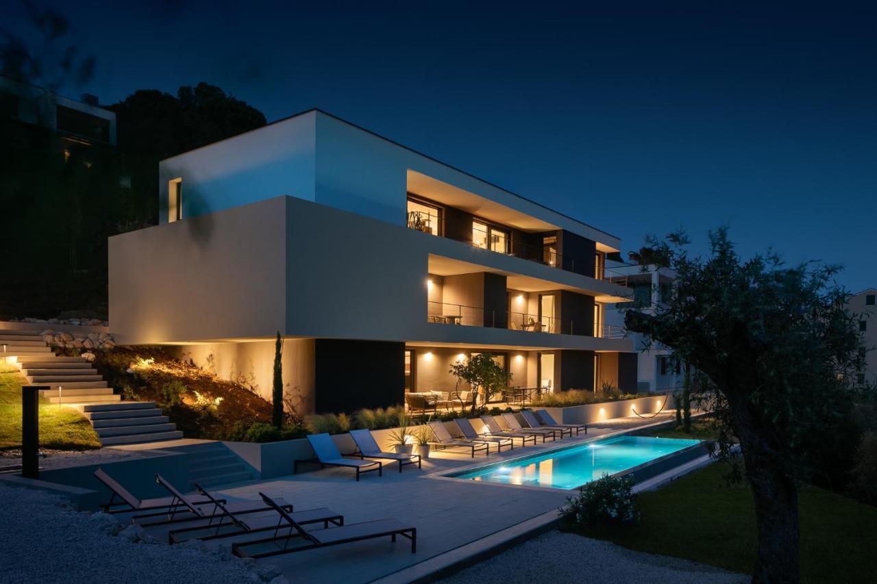 Oltremare Apartments With Pool Rabac Bagian luar foto